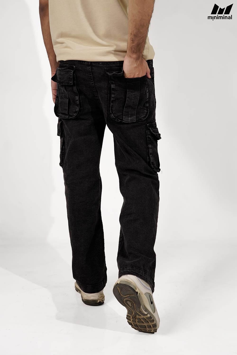Wash Baggy Jeans | Black - Image 4